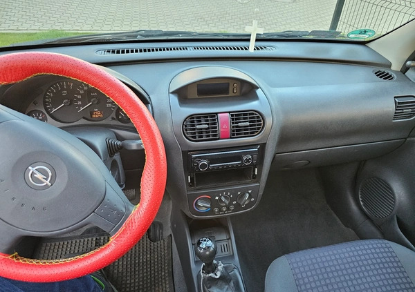 Opel Corsa cena 4399 przebieg: 183000, rok produkcji 2002 z Prochowice małe 137